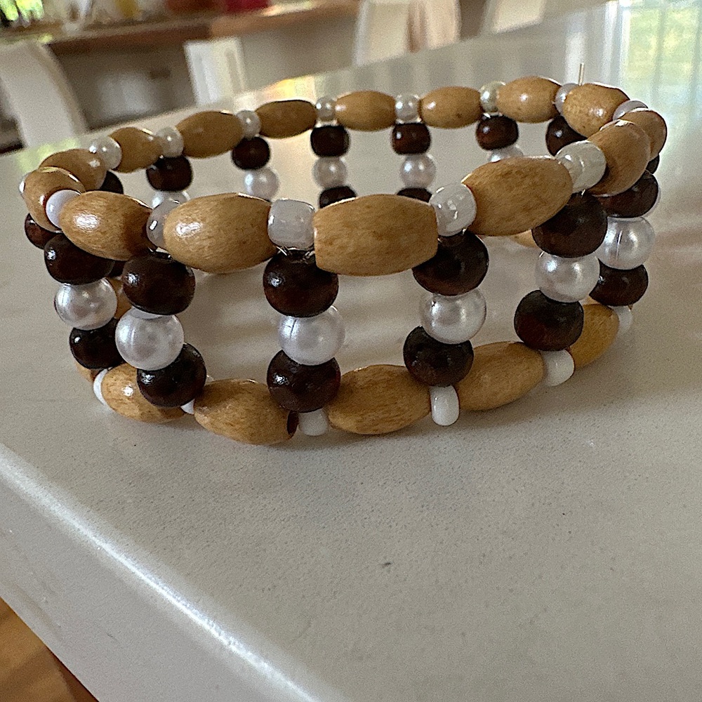 Handmade beaded stretch bracelet
